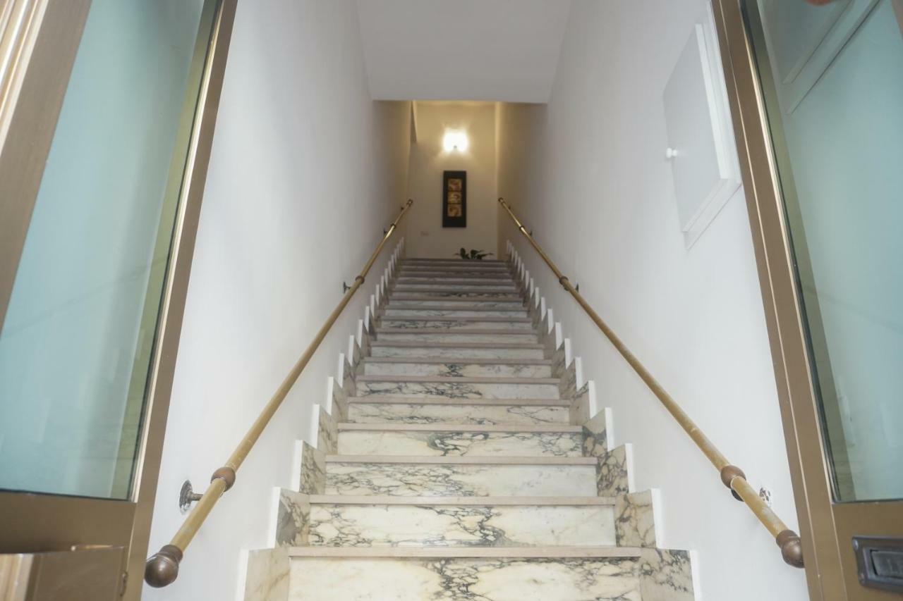 フォッジア Aleandre Bed & Breakfast エクステリア 写真